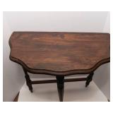 Early 20th Century Victorian-Style Side Table