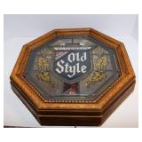 1978 Old Style Beer Lighted “Stained Glass” Sign – 15” x 15”