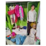 Barbie & Francie Vintage Doll Trunk + Dolls & Accessories