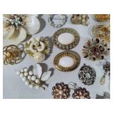 Pearl Themed Vintage Jewelry