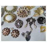 Pearl Themed Vintage Jewelry