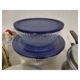 Vintage Pyrex, Rubbermaid, Serving Pieces & Pots