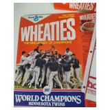 1987 World Champions Wheaties Boxes *TWINS WIN* and Homer Hankie