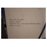 LIFETIME 33' Round Table...