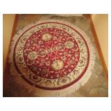 Decorative round entry rug approx 3...