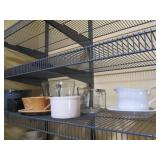 Glass measuring cups, cake pan, Sto...