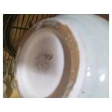 Stoneware crocks, glass bakeware an...