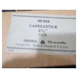 Oneida 2 3/4in Silvermith candlesti...