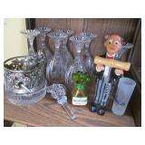 Vintage cut glass wine goblets, win...