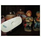 Japan-made China Set and Hummel sty...