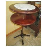 Heavy Metal clawfoot pedestal fully...