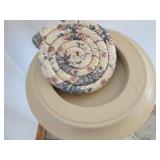 Shabby Chick style 26in pedestal ca...