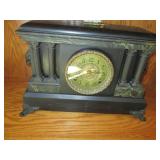 Vintage Ingraham mantle Clock with ...