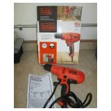 Black and Decker 5.5amp 3/8in drill...