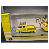 M2 Machines Enjoy Mello Yello 1960 VW Double Cab & Microbus Deluxe Model Set TW05