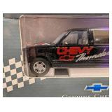 Chevrolet Racing Suburban 1:25 Die-Cast Metal Body Limited Edition 1 of 5000