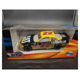 Hot Wheels 2001 Racing #22 Caterpillar CAT Ward Burton NASCAR 1:24 Die-Cast