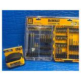 DEWALT 81pc MAXFIT Ultra Drill/Driver Bit Set + 25’ Magnetic Tape Measure – N