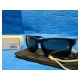 Blenders Polarized Sunglasses Float2O “Tide Spark” Matte Black w/ Box & Case