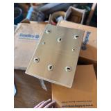 COMMERCAIL PAPER TOWEL HOLDER