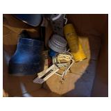 ROPE, OUTLETS, SPEAKERSS, LED LIGHTS, ORGANIZERS, LIGHT SOCKETS.