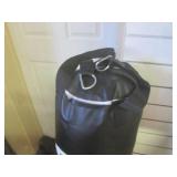 (EW2) Everlast 100 Lb Heavy Punchin...