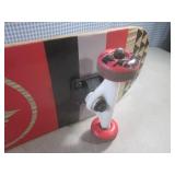 (EC1) Maple Skateboards 31' Skatebo...