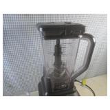 (A-2) Ninja Professional Blender wi...