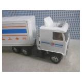 (EC1) Vintage Ertl Pressed Metal Ou...