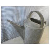 (EC1) Vintage Galvanized Metal Wate...