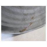(EC1) Vintage Galvanized Metal Wash...