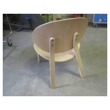 (EW5) Ikea Froset Easy Chair in a L...