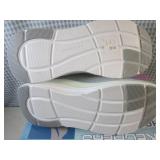 (CS) Women's Skechers Hands Free Sw...