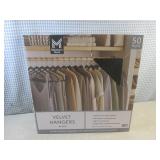 (G-1) 50-Pack of Velvet Hangers in ...