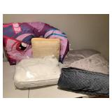 Bed Coverings & Weighted Blanket