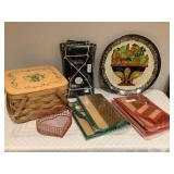 Picnic, Placemats & Plate Hangers