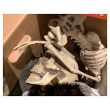 Halloween Décor