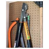 Garage & Yard 1