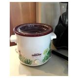 Food Processer, Motthie Blender, Crock Pot