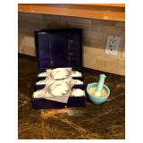 Fine Procelain set, Mortar & Pestle