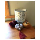 Ceramic Trash Bin & Pumkin Décor