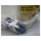 1.33 gallon Barn and Stable Fly Spr...