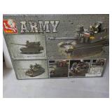 Stuban Army 224 pcs...