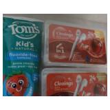 Tom's Kids Toothpaste and 48 Mini D...