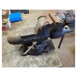 Wilton 5' Heavy Duty Swivel Vise...