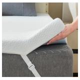 Queen Size Memory Foam Topper 3' $109.99 Retail - Brand New