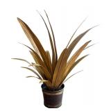 DR - Metal Plant Sculpture - Gold Toned Leaves