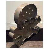 LLR - Large Metal Skull & Crossbones Decor