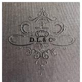 O - D.L. & Co Skull Note Cards 12-Pack - 7 1/4 x 5 1/4 - Envelopes Included