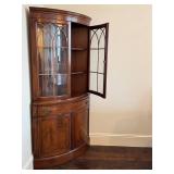 DR - Vintage Curved Corner Curio Cabinet with Glass Doors - Wood Veneer